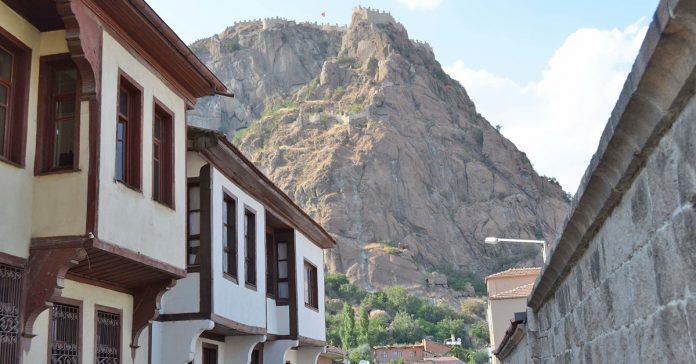 Türkiye'nin doğal şifa merkezi Afyonkarahisar