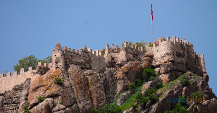 Afyon Uçak Bileti Alarak Zaferin Kazanıldığı Toprakları Tanıyın