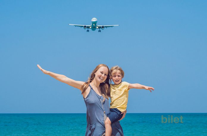 Anneler Günü hediyesi arayanlar! İki ucuz uçak bileti ile annenize dünyaları verebilirsiniz