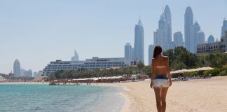 Dubai uçak bileti ile çölün çağrısına uyun