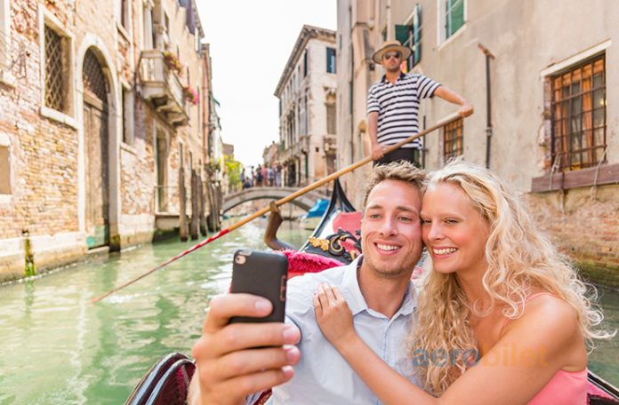 Venedik uçak bileti ile otomobilsiz şehir Venedik’e seyahat edin