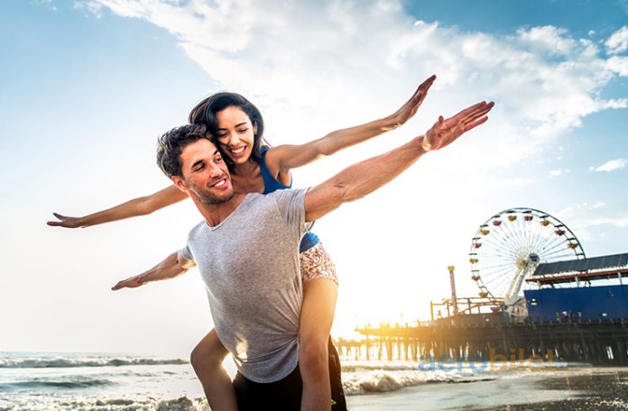 California uçak bileti ile macera dolu ülkeye uçun