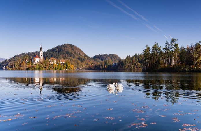 Ucuz Uçak Bileti İle Sonbaharda Gezilebilecek En Güzel Göller