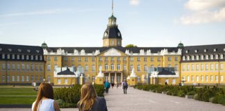 Karlsruhe Uçak Bileti ile Müzeler Şehrini Keşfedin Karlsruhe Uçak Bileti ile Müzeler Şehrini Keşfedin