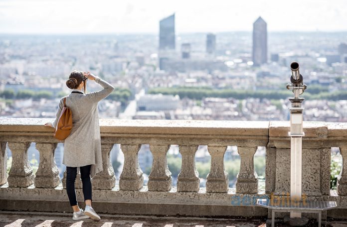 Lyon Uçak Bileti Alarak Büyüleyici Bir Şehre Uçun