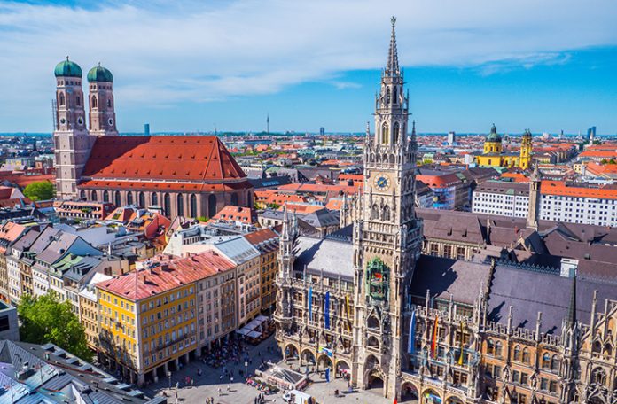 Münih Uçak Bileti Alarak Almanya'yı Keşfe Çıkın