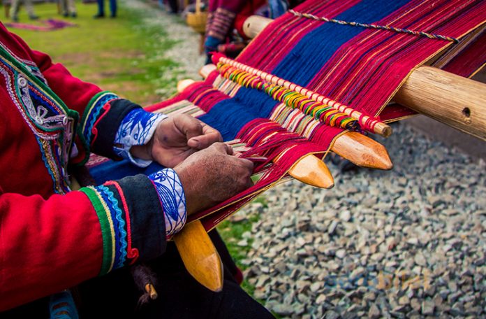 Peru Uçak Bileti Alarak İnkaların Eşsiz Mirasını Görün