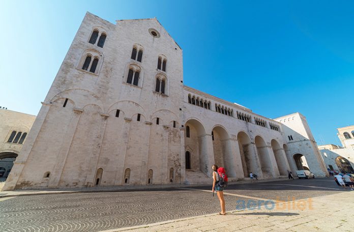 Bari Uçak Bileti Alarak İtalya Güzelliklerine Uçun