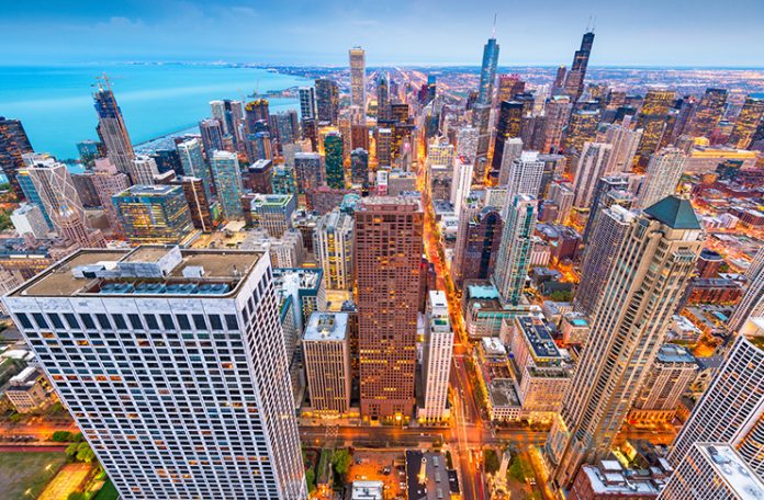 Chicago Uçak Bileti Alarak Amerika'nın Gökdelenler Şehrine Uçun