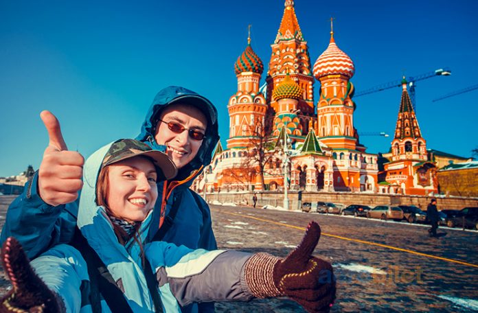 Rusya Uçak Bileti Alarak Şaşırtıcı ve Etkileyici Bir Ülkeyi Gezin