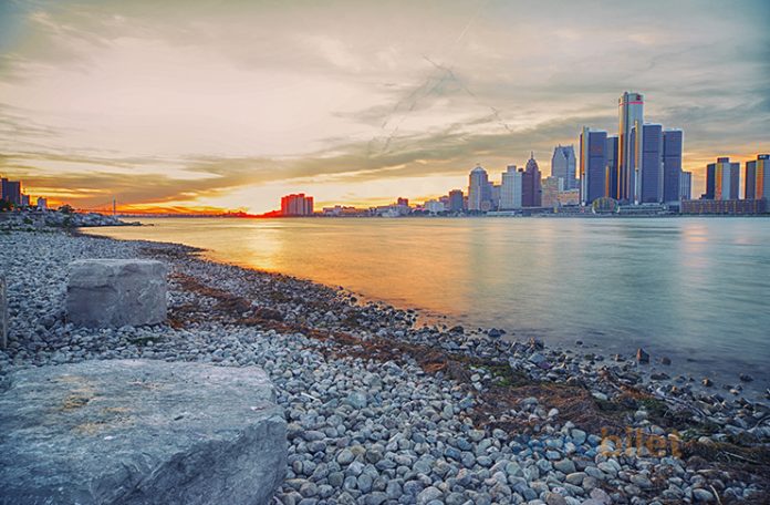 Detroit Uçak Bileti Alarak Amerika'nın Otomobil Şehrine Uçun