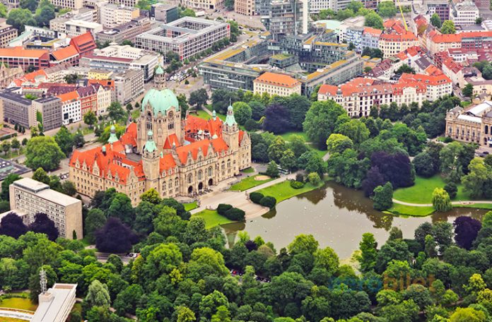 Hannover Uçak Bileti ile Almanya'nın Festival Şehrine Uçun