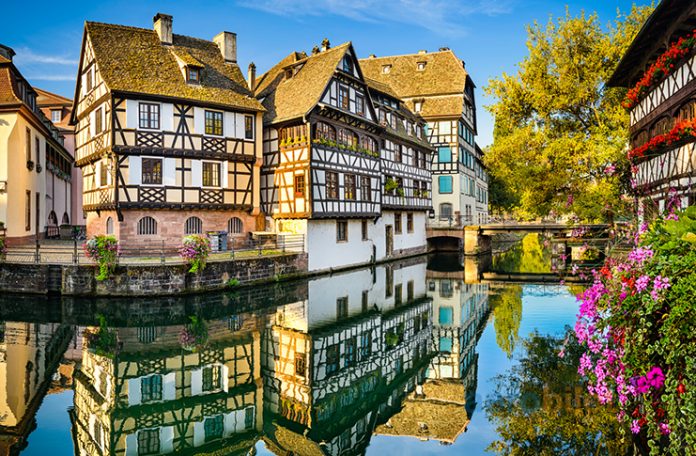 Strazburg Uçak Bileti ile Fransa'nın Tarihi Şehrini Gezin