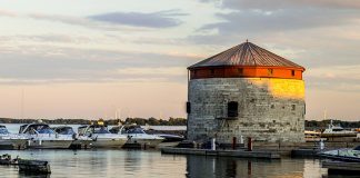 Kingston Uçak Bileti ile Jamaika’yı Keşfe Çıkın Kingston Uçak Bileti ile Jamaika'yı Keşfe Çıkın