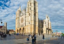 Leon Uçak Bileti ile İspanya’nın Tarihi Güzelliklerini Görün Leon Uçak Bileti ile İspanya'nın Tarihi Güzelliklerini Görün