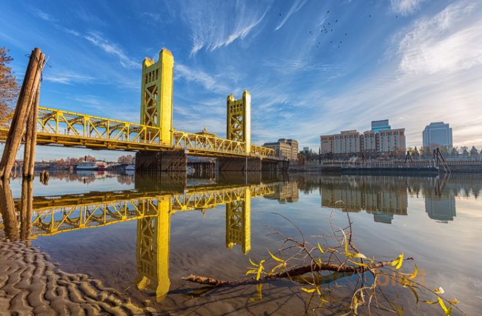 Sacramento Uçak Bileti ile Kaliforniya'yı Gezin