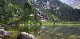 Slovakya Uçak Bileti ile Kaleler ve Kaplıcalar Ülkesine Yolculuk Slovakya Uçak Bileti ile Kaleler ve Kaplıcalar Ülkesine Yolculuk