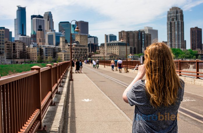 Minneapolis Uçak Bileti ile Amerika Göller Bölgesine Yolculuk