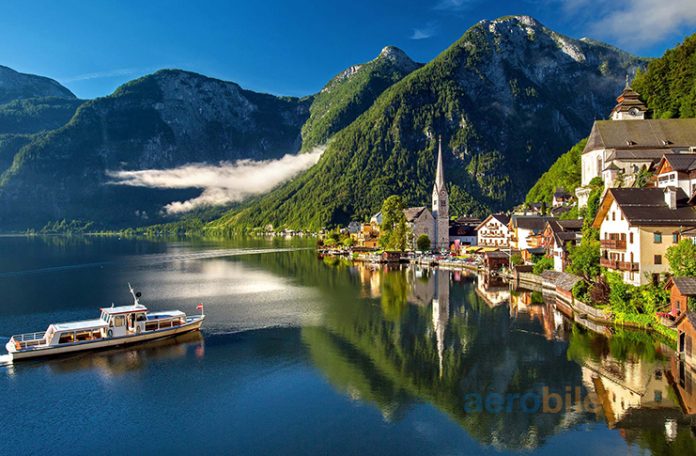 Avusturya Uçak Bileti ile Dünyanın En Güzel Köyü Hallstatt’a Uçun