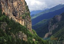 Anadolu’nun Dünyaca Ünlü Tarihi Hazineleri Anadolu'nun Dünyaca Ünlü Tarihi Hazineleri